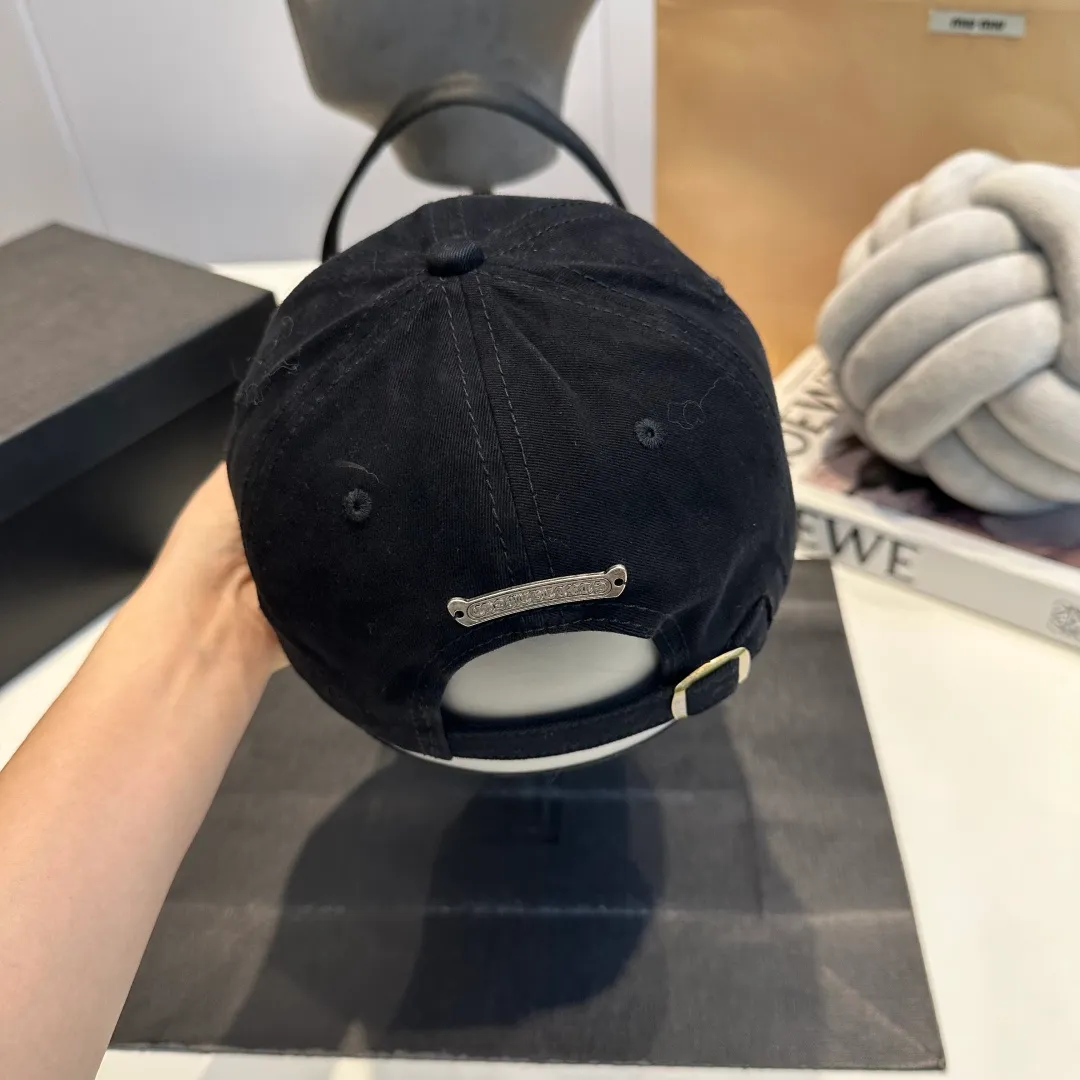 P50 Chrome Hearts 💓Early spring Korean style fashion retro distressed hole hat worn design versatile baseball cap peaked cap